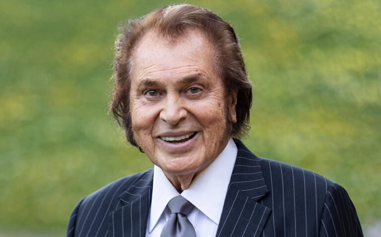 Engelbert Humperdinck Biography: Age, Height, Wife, Kids, Hits, Net Worth, Legacy Today