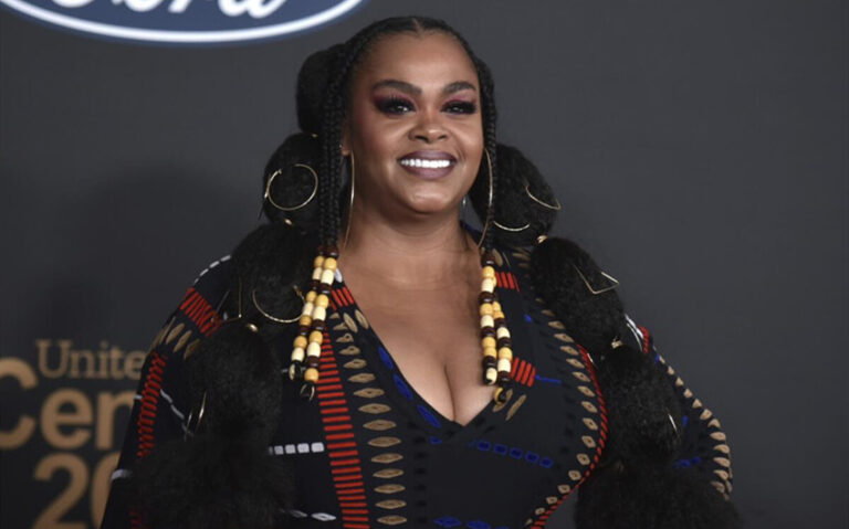 Jill Scott Biography: Age, Height, Husband, Son, Career Highlights, and Net Worth